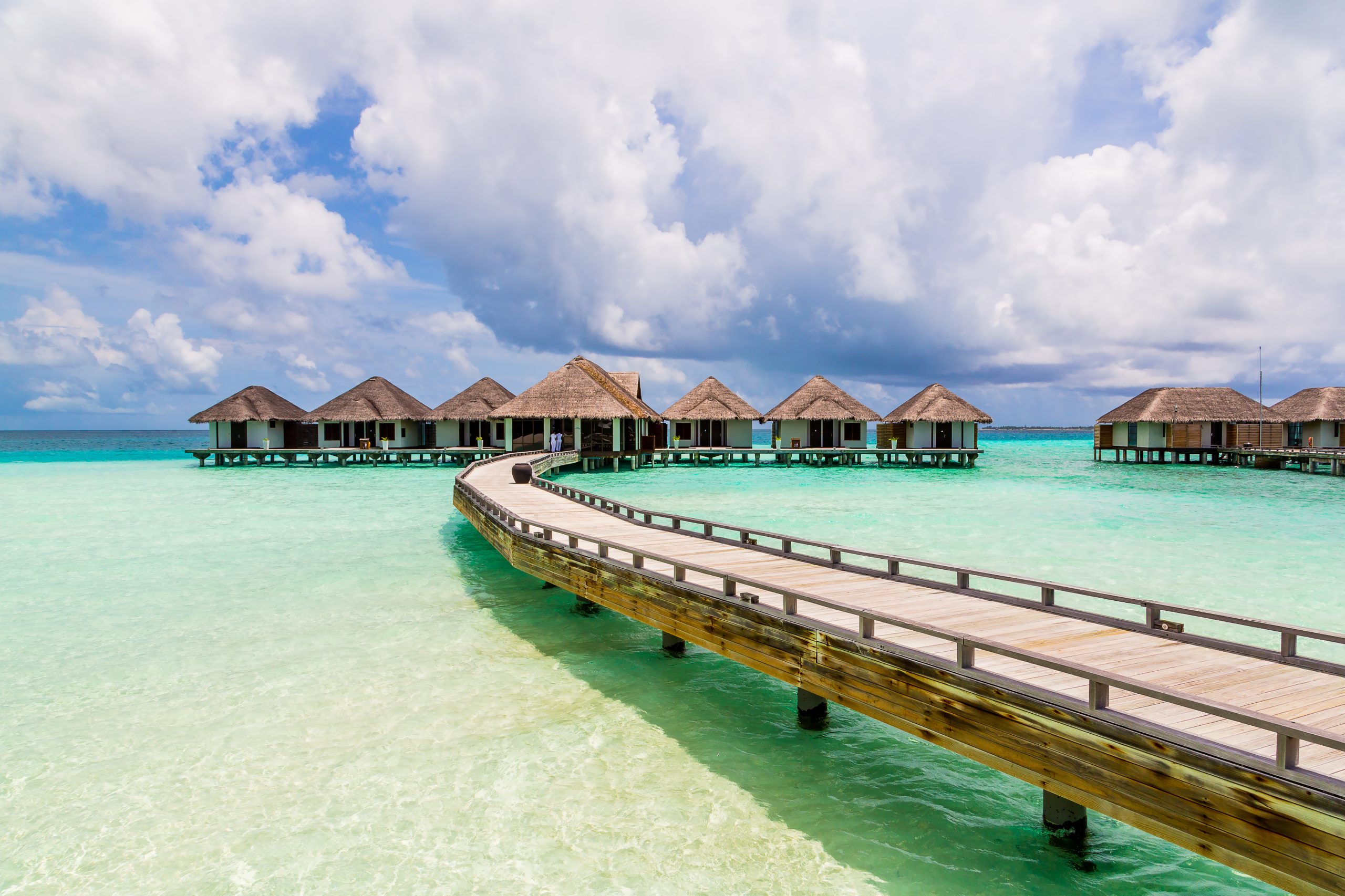 maldive-islands-with-bungalows