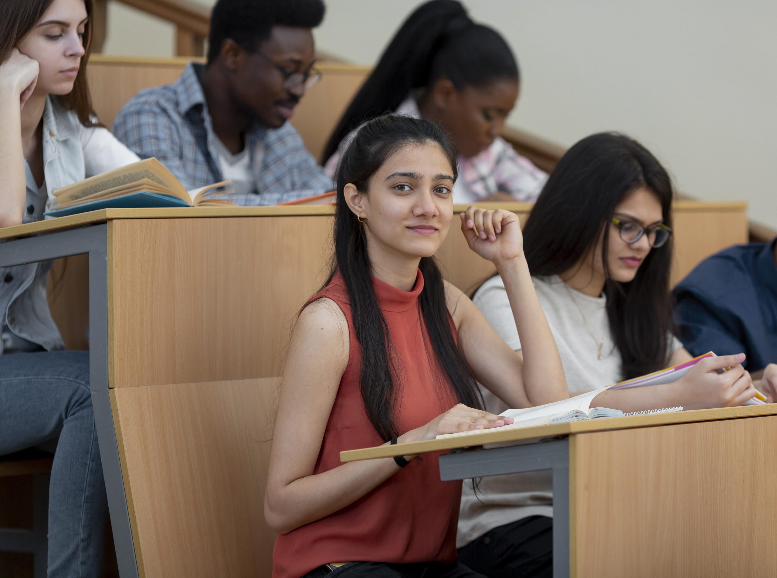 black-and-white-students-studying-in-a-classroom